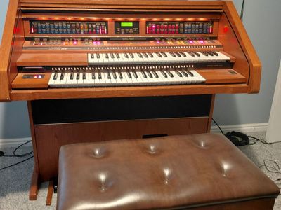 Lowery Jubilee Organ - Model LC/30 with MIDI - Good Working Condition