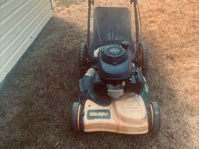 Lawnmower Yardman