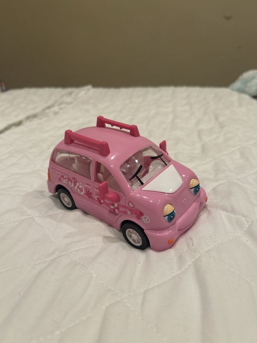 Special limited edition 2010 Chevron collectible toy car
