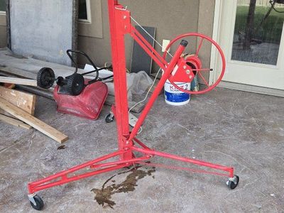 Red Drywall Panel Hoist Lift - Model LG-021 (150 lb Capacity)