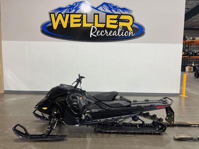 2024 SKI-DOO SUMMIT ADR 154 850 2.5 BLACK