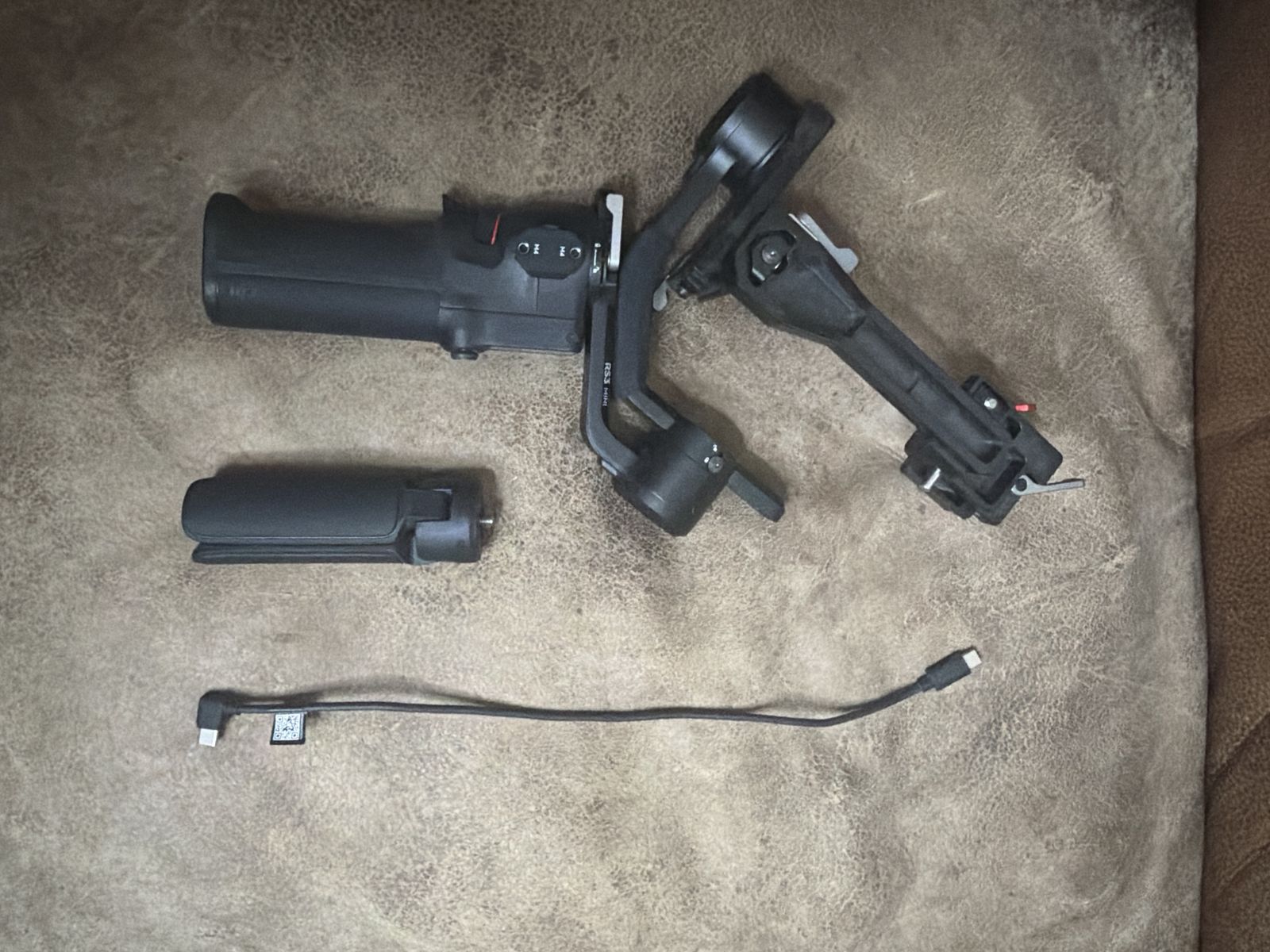 DJI RS3 mini gimbal