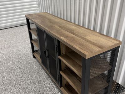 Tv/Wine Stand