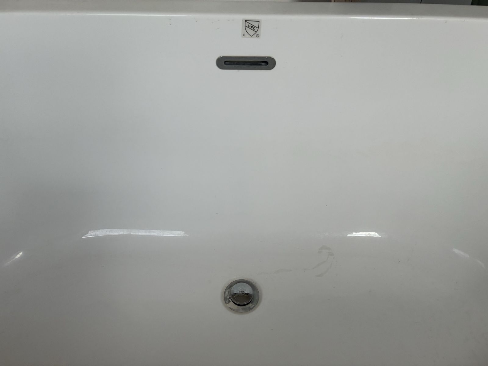 Main image 3
