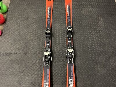 Atomic Vantage X75 Skis