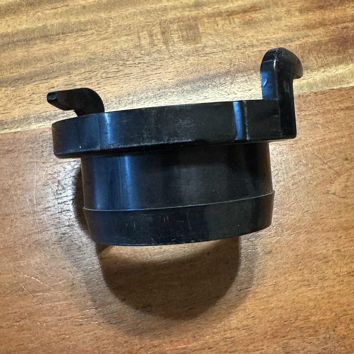 Valterra T1024 Hose Adapter - 3" Straight - Black