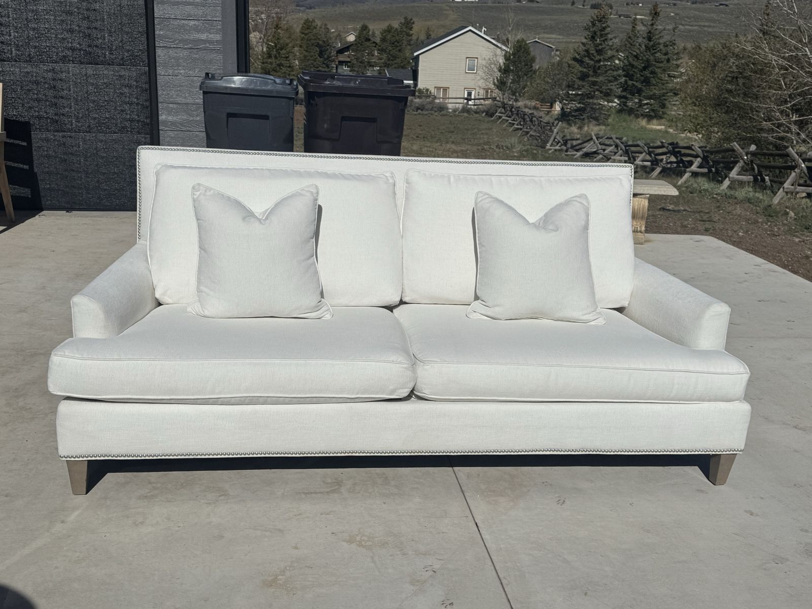 Ethan Allen White Sofa Clean Modern Couch Nailhead