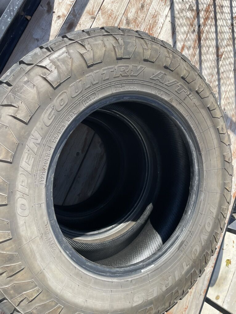 Toyo Open Country AT 3