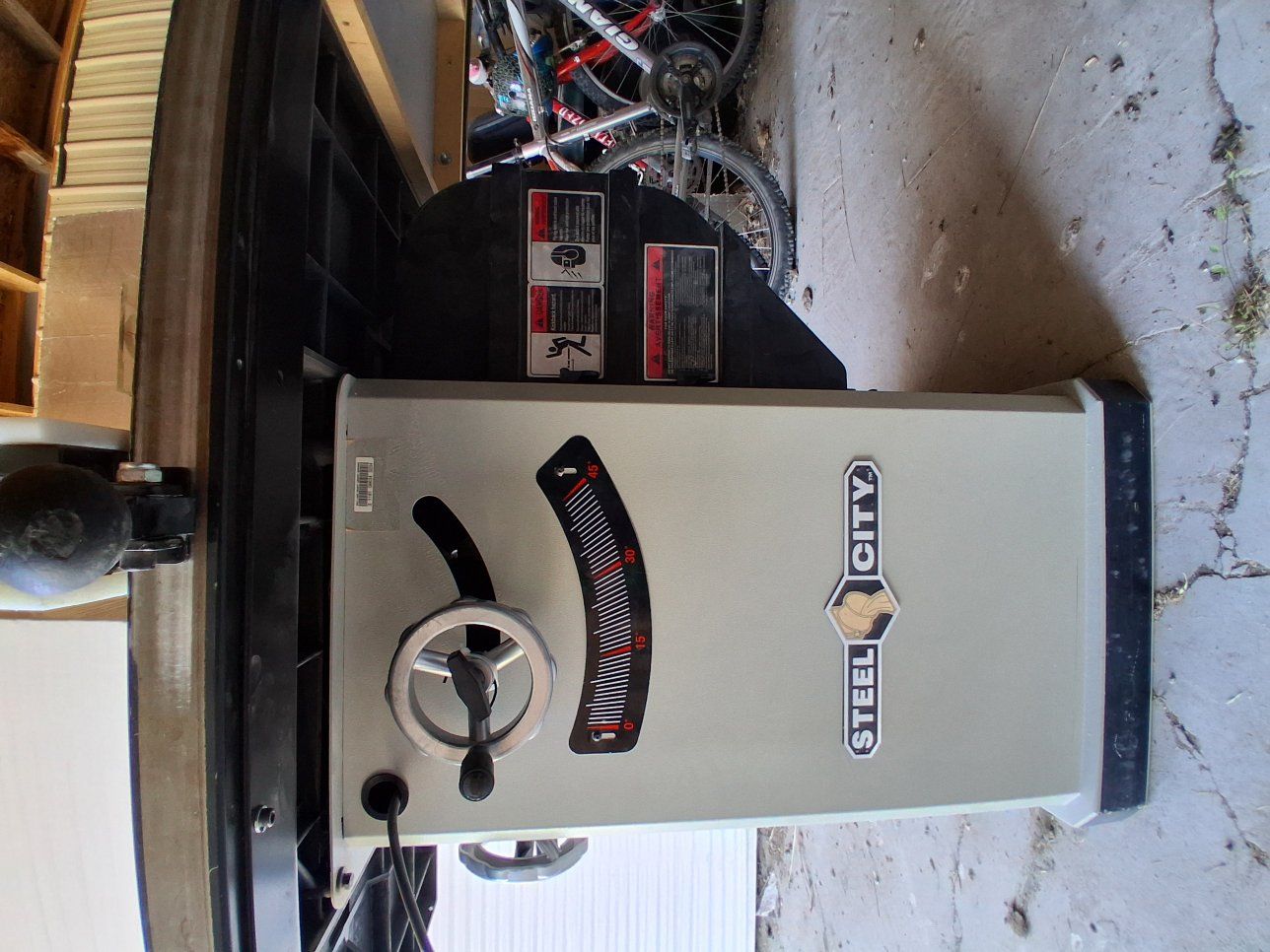 Main image 5