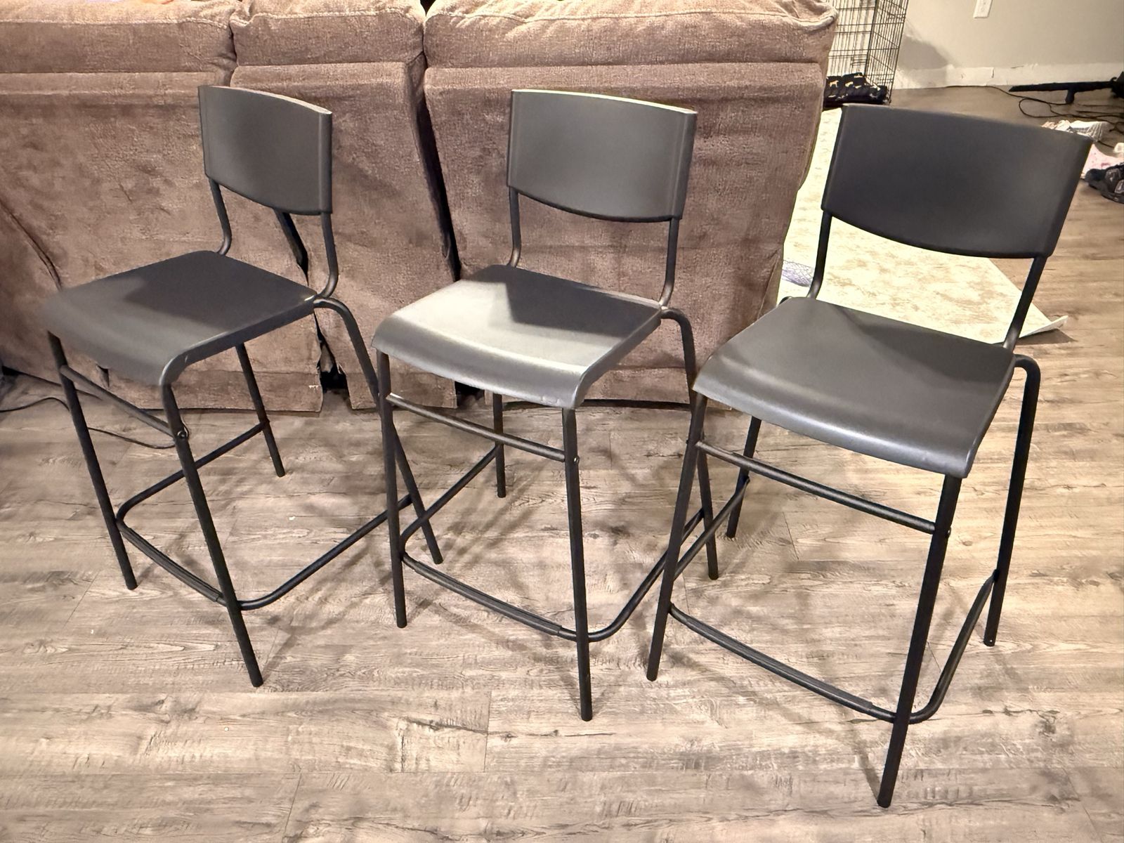 Set of 3 Black Bar Stools 
