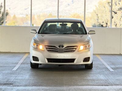 2011 TOYOTA CAMRY LE