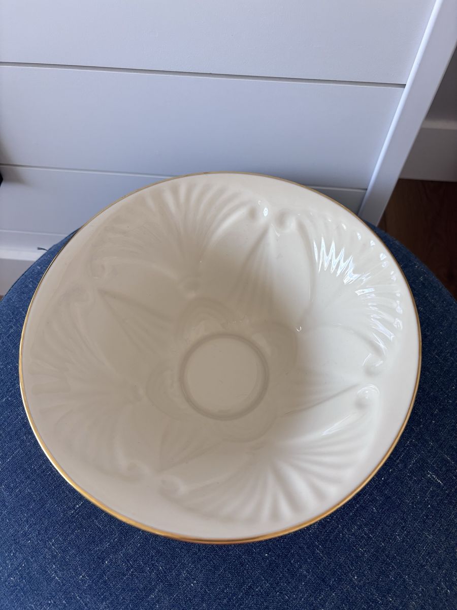 Main image 3