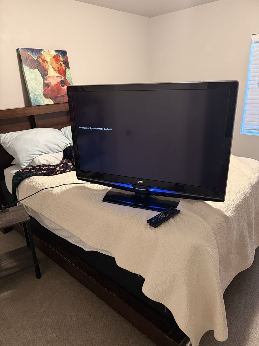 JVC 43- inch Black LED TV with Remote and iPod Dock- Great Condition