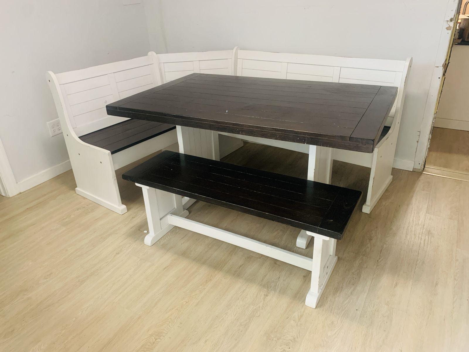 Nice nook and table with bench 