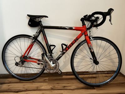 Trek Madone 5.2 project one 56cm