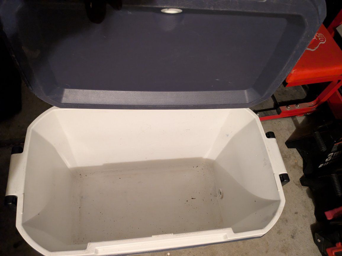 Main image 2