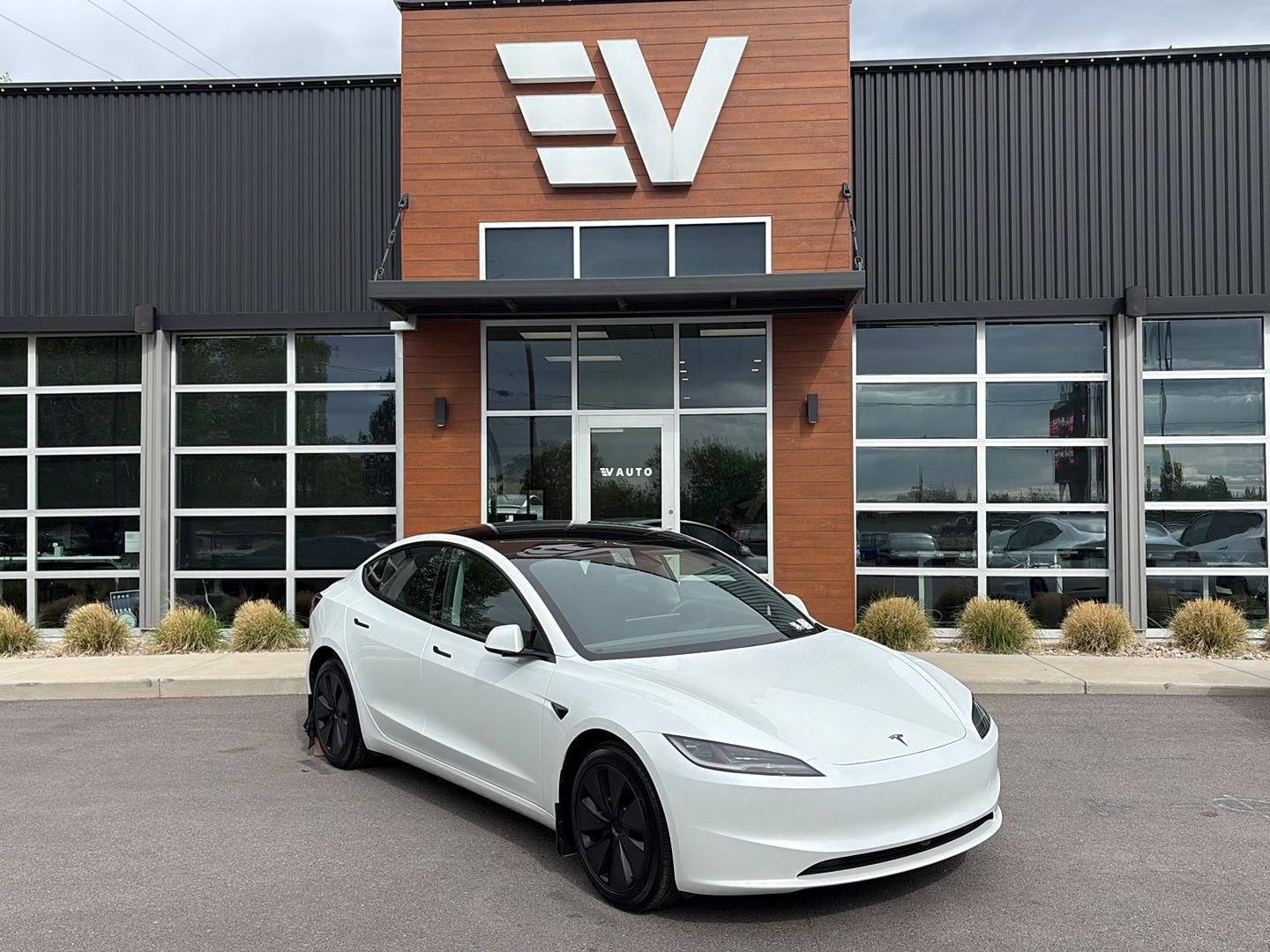 2026 Tesla Model 3 Premium