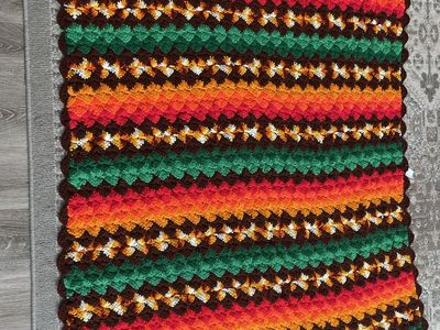 Knit Handmade Crochet Afghan Blanket Throw Vintage 41x62