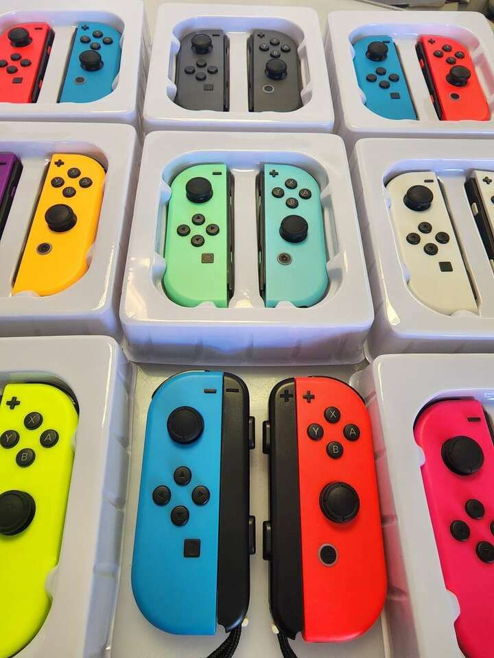 Joy cons for Nintendo Switch 8 colors $45 each pair. Brand NEW!!