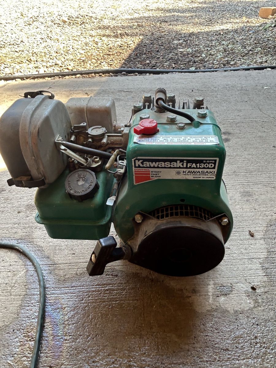 Like new Kawasaki 3 hp motor