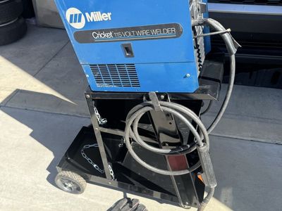 Miller Cricket 115 Volt Wire Welder with Cart and Gloves