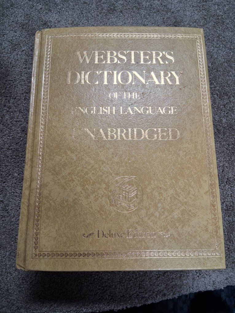 Webster's Dictionary of the English Language Unabridged Deluxe Edition