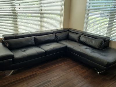Modern Black Leather Sectional Sofa with Chaise and Metal Legs