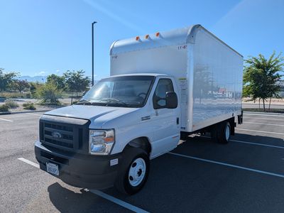 2023 Ford E-Series E-450 SD