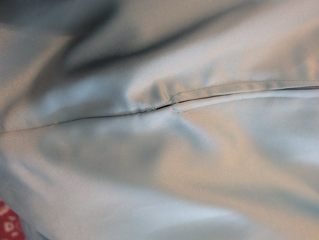 Main image 4