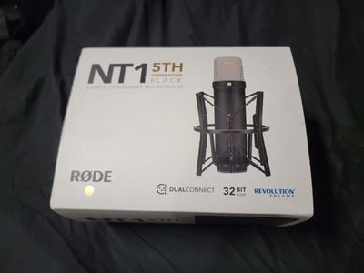 RØDE NT1 5th Generation Studio Condenser Microphone