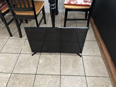 Samsung HD LED TV 32in UN32J4000AF