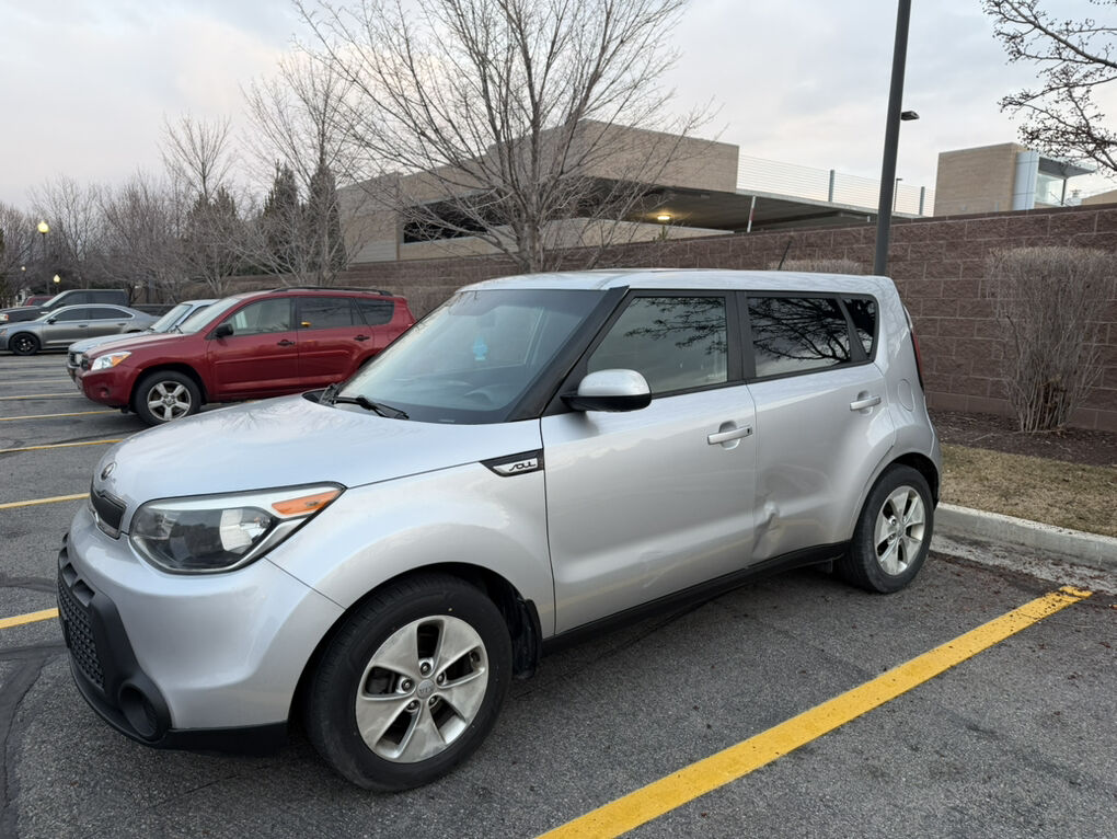 2016 KIA SOUL Base