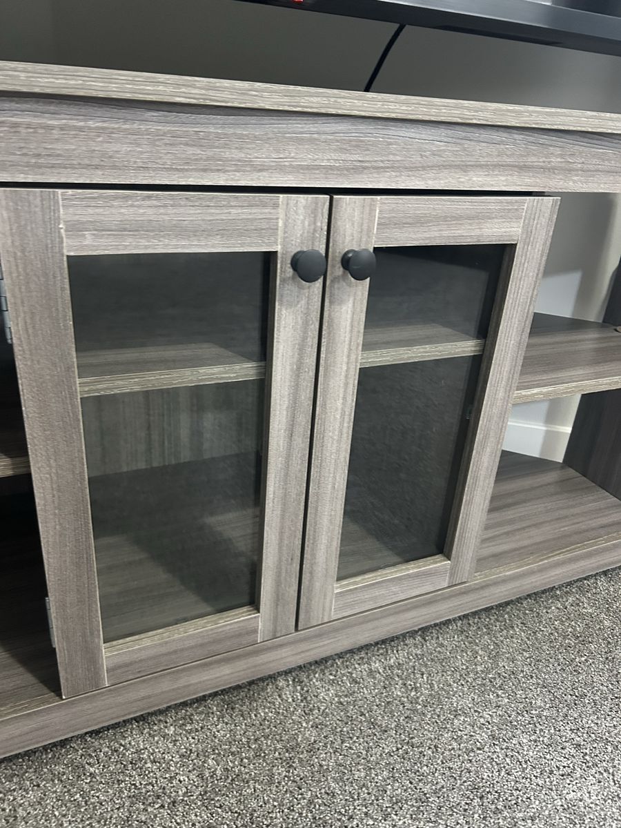 Main image 4