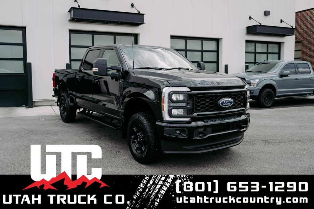 2024 Ford F-350 Super Duty XLT
