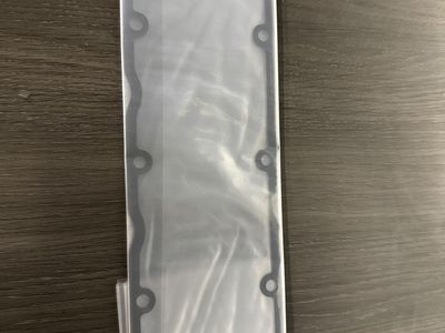 Valve cover base gasket