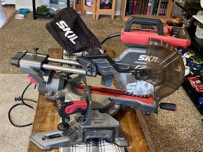 10" sliding miter saw by skil