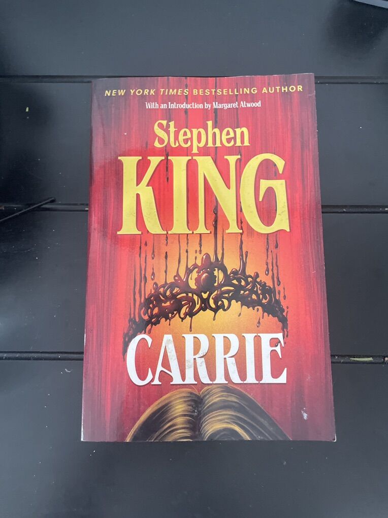 4 Stephen King Books