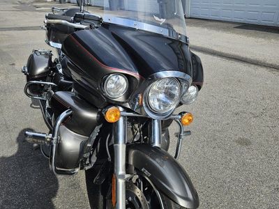 Kawasaki Vulcan Voyager Motorcycle - Gray Touring Cruiser