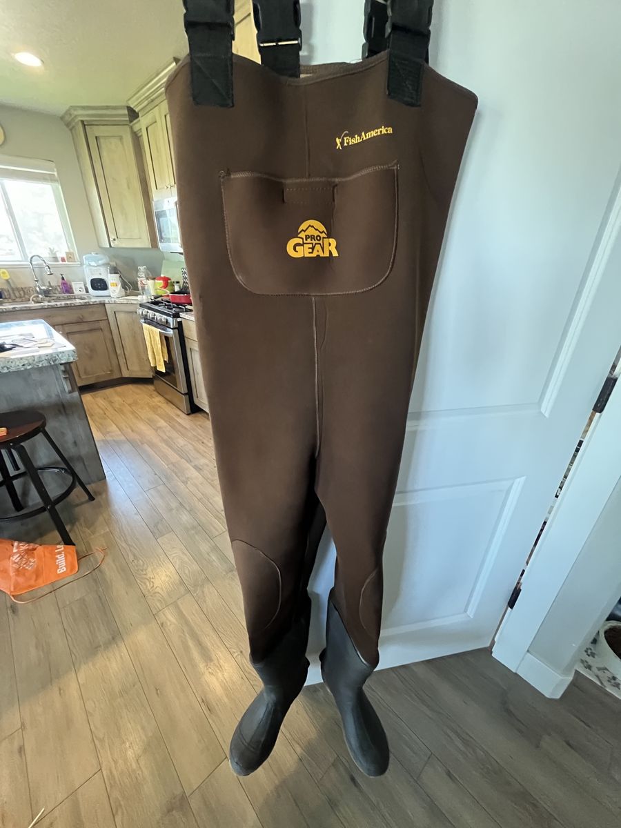 FishAmerica Pro Gear Neoprene Fishing Waders - Brown, Men's Size 9, Steel Shank Boots