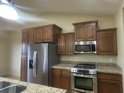 Alder Cabinets with Pantry & Island