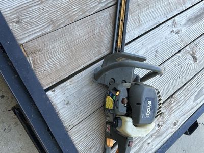 Ryobi HT 26 Gas Hedge Trimmer