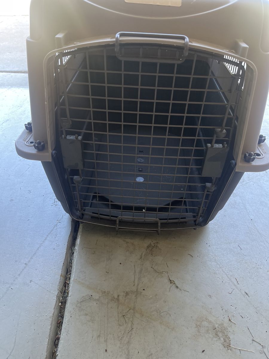Pet Carrier Crate - Brown & Black, Medium Size, Durable Plastic, Ventilated