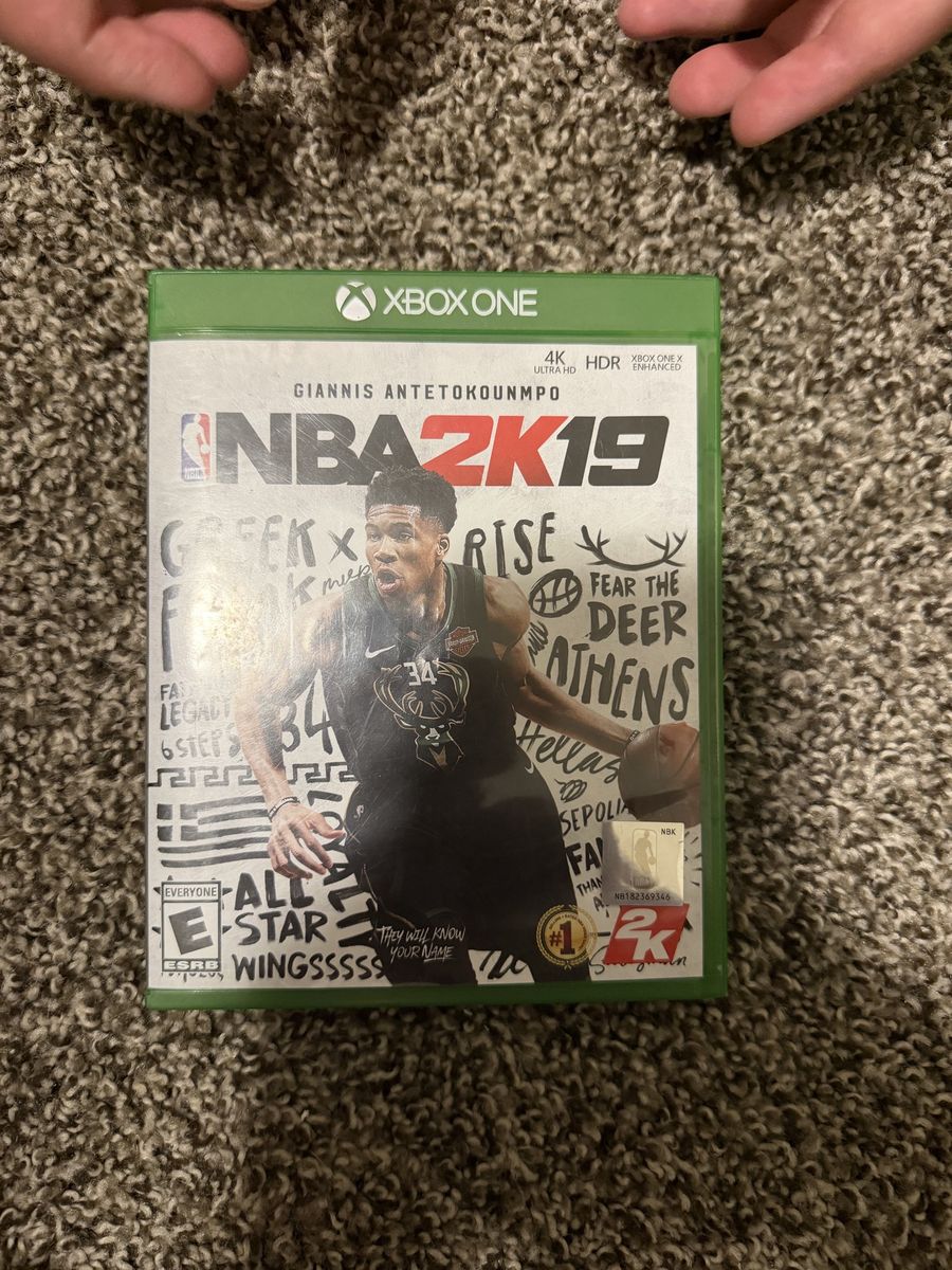 NBA 2K19 - Xbox One (Microsoft) Basketball Video Game, Giannis Antetokounmpo Cover