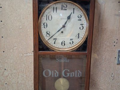 ANTIQUE INGRAHAM WALL CLOCK