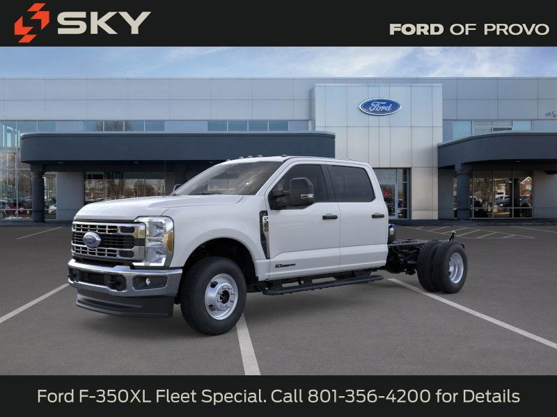 2025 Ford F-350 Super Duty XL