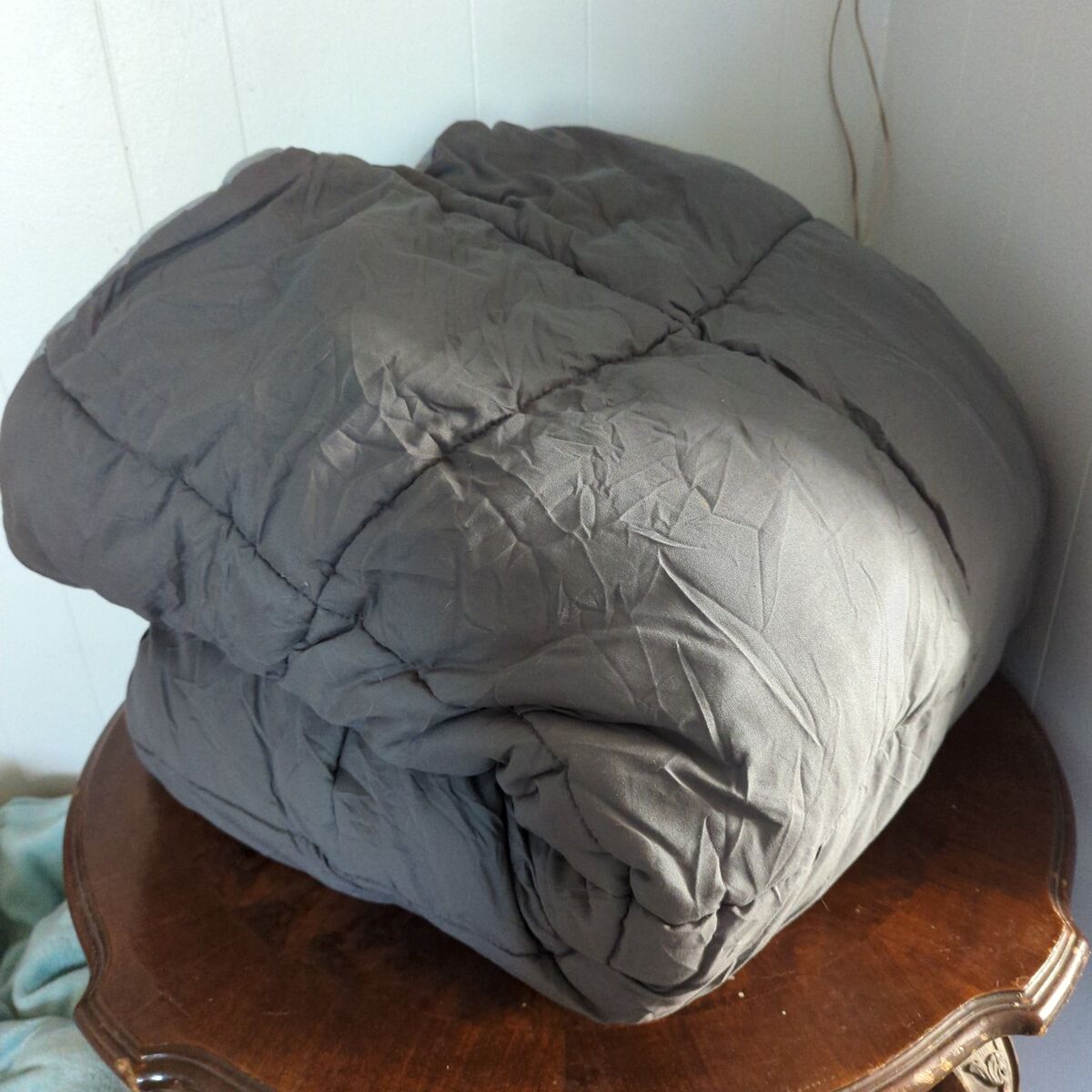 Reversible Queen Sized Comforter