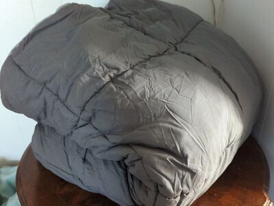 Reversible Queen Sized Comforter
