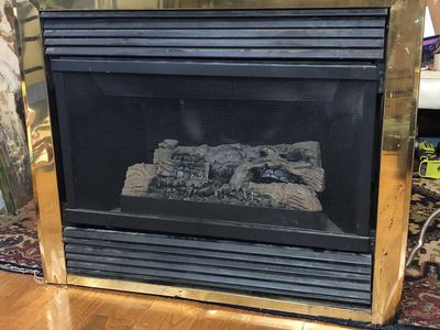 Natural Gas Fireplace (vent-free)