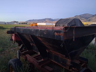 Salt Spreader Hopper