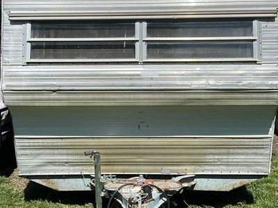 aristrocrat Lo Liner